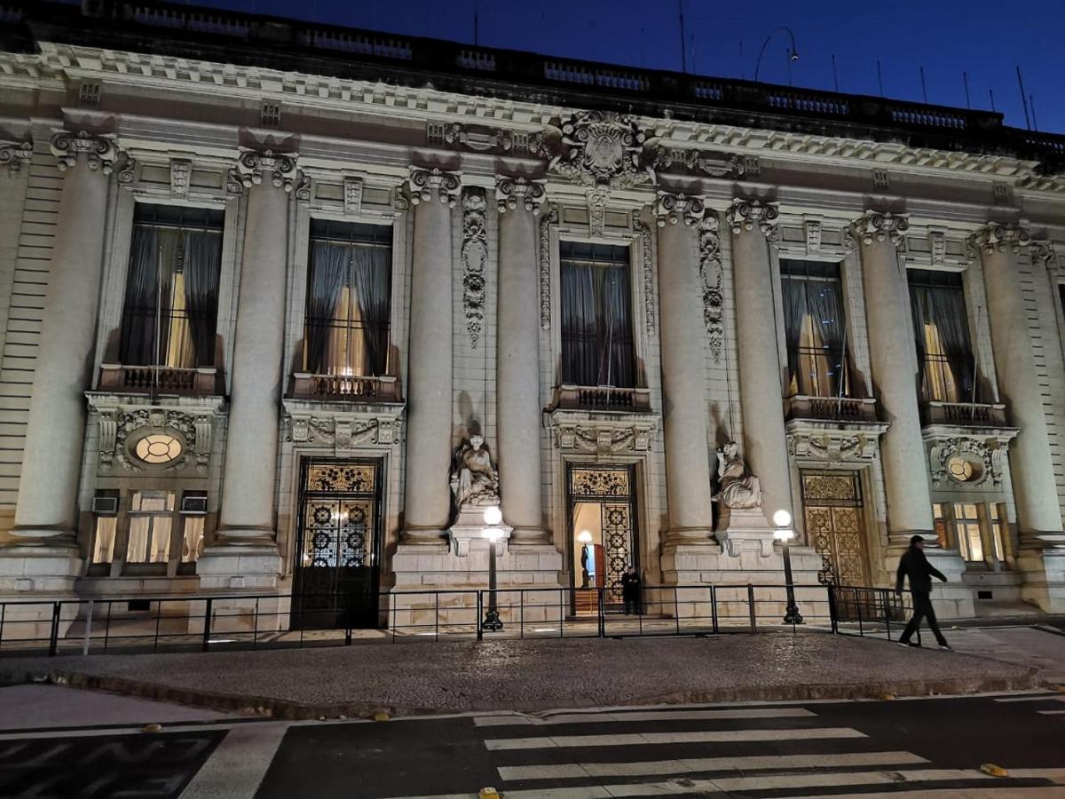 Ensolarado E Espacoso Quarto/Sala No Coracao De Poa Porto Alegre Exterior foto